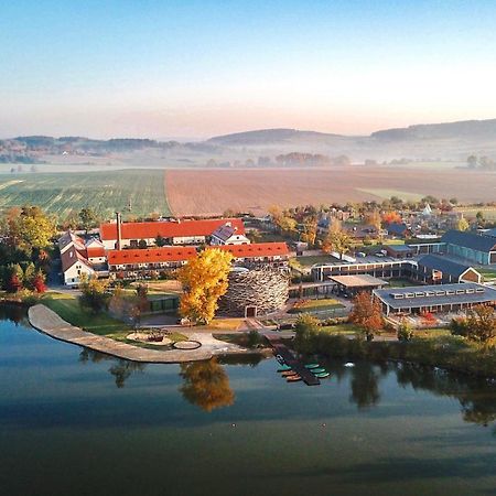 Resort Čapí Hnízdo Olbramovice  Exterior foto